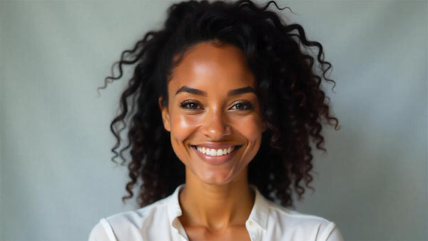 Routine pour cheveux bouclés bien définis & denses