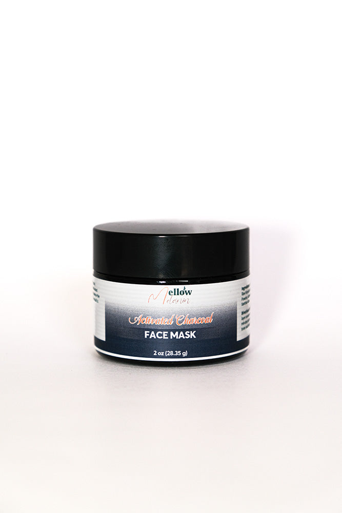 Masque au charbon détoxifiant
