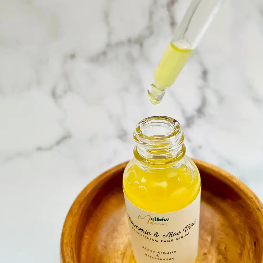 Sérum anti taches au curcuma et à l’aloe vera