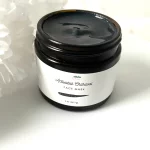 Masque au charbon détoxifiant