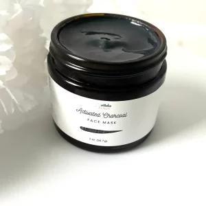 Masque au charbon détoxifiant